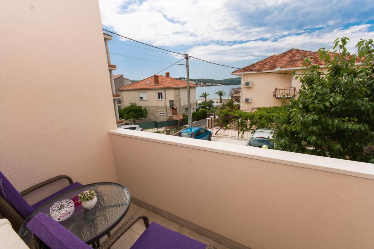Apartments Ploka Okrug Gornji Exterior photo